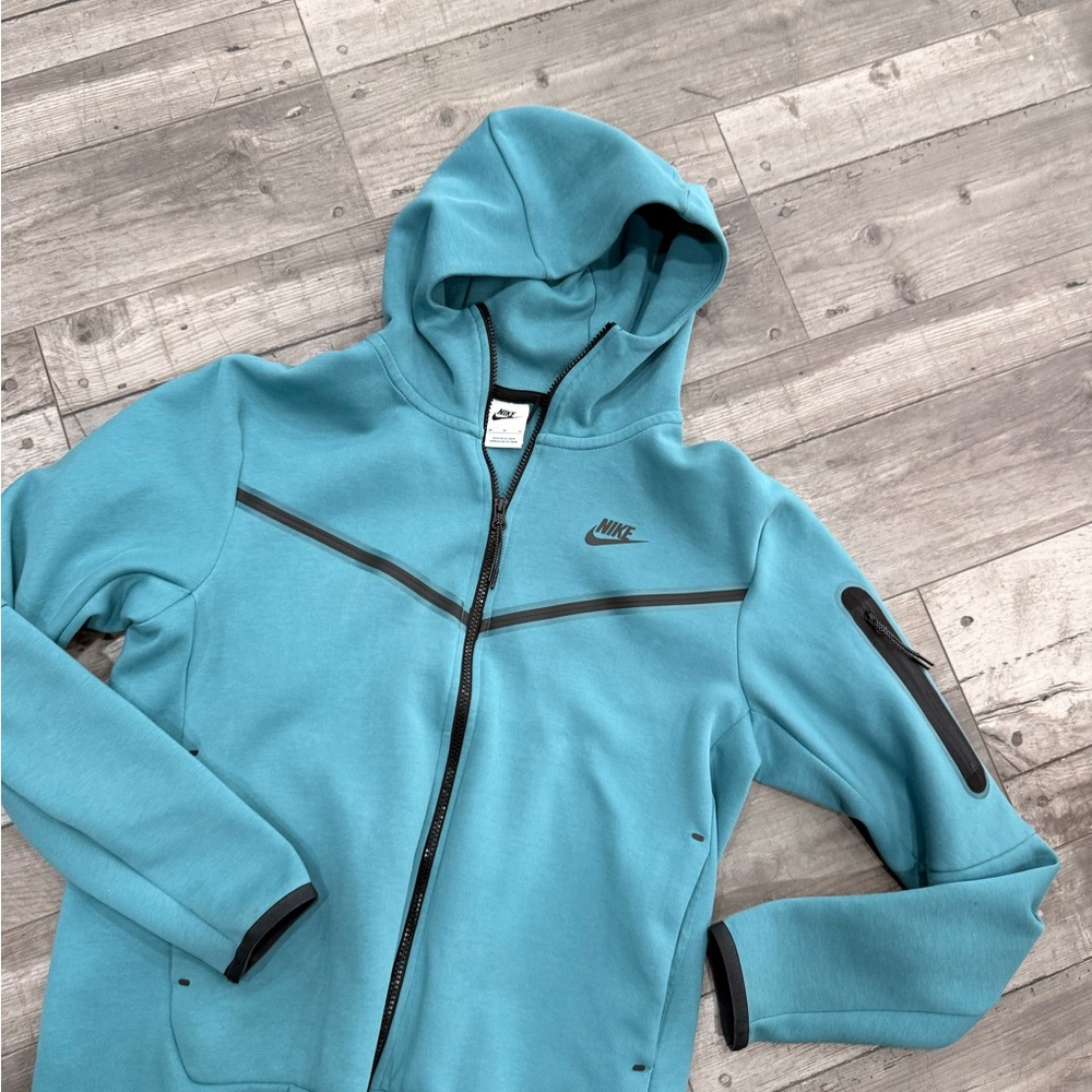 Nike Tech Teal Jacket